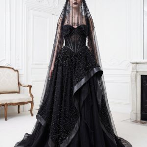 Guipure – schwarzes Hochzeitskleid von frecH